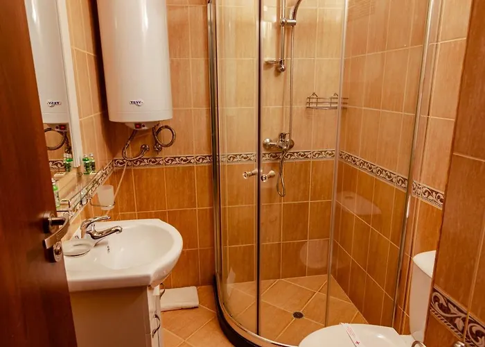 By Mountain Lakes Apart Otel Ezerovo (Smolyan)